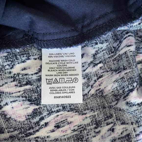 LOFT Fluid Pull On Linen Blend Taper Pants in Animal Print - size XS - Picture 8 of 8
